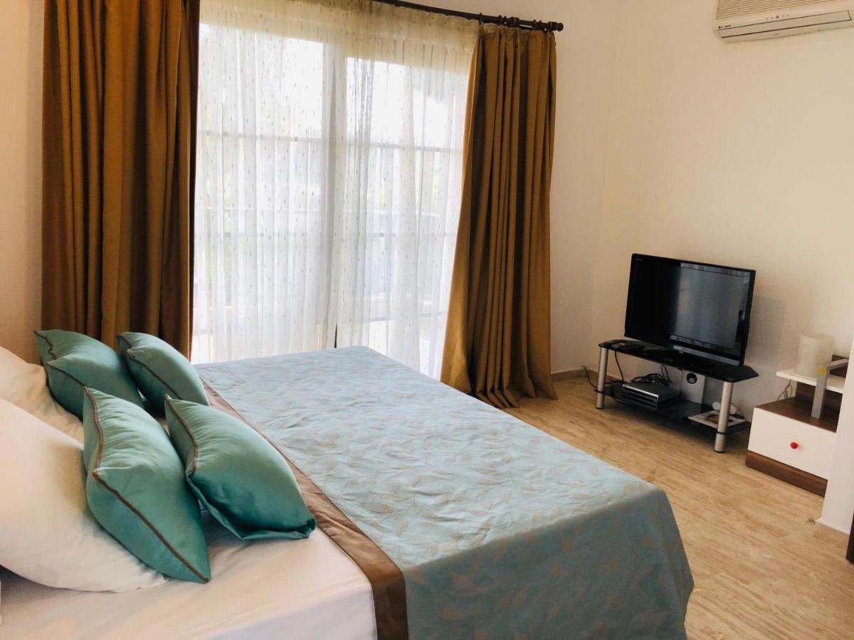 Fun&Sun Two Villas For Big Families เบเลก ภายนอก รูปภาพ