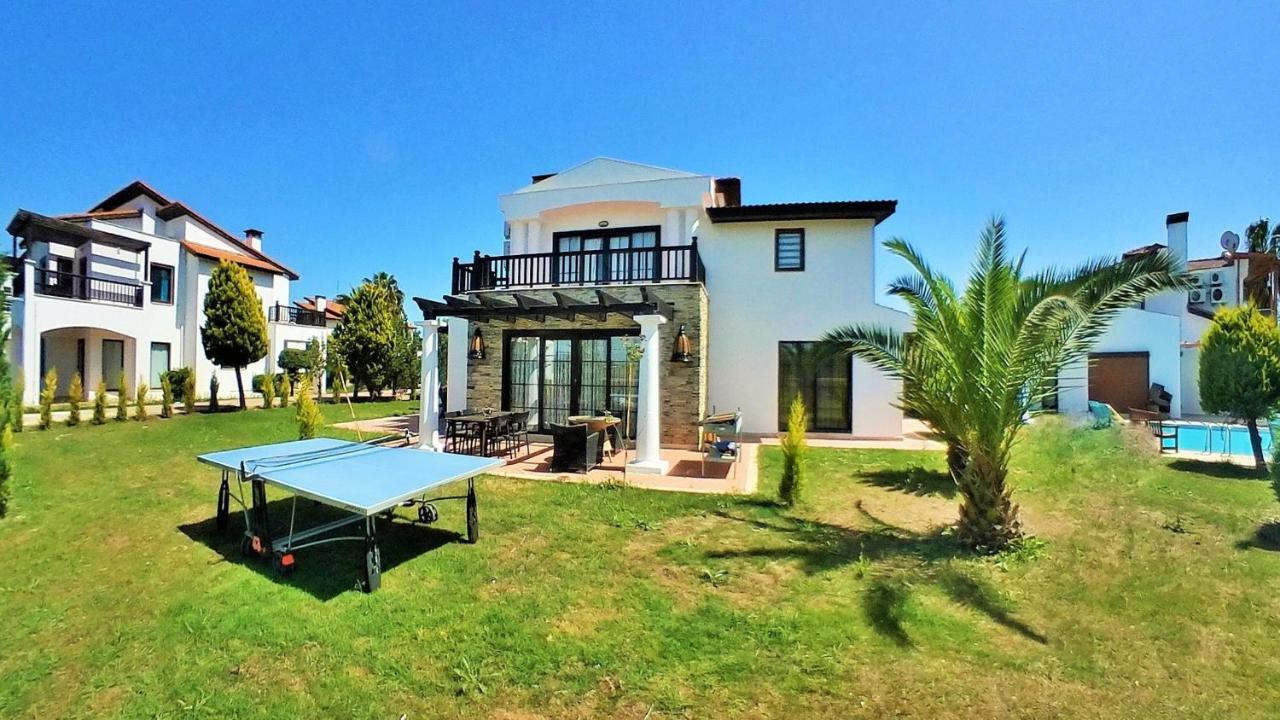 Fun&Sun Two Villas For Big Families เบเลก ภายนอก รูปภาพ