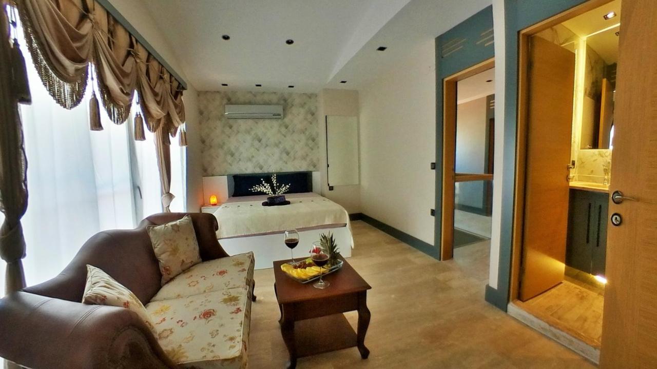 Fun&Sun Two Villas For Big Families เบเลก ภายนอก รูปภาพ